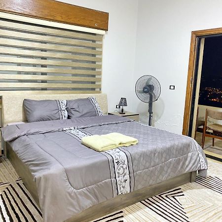 Jasmine'S House Apartment Jarash Bagian luar foto