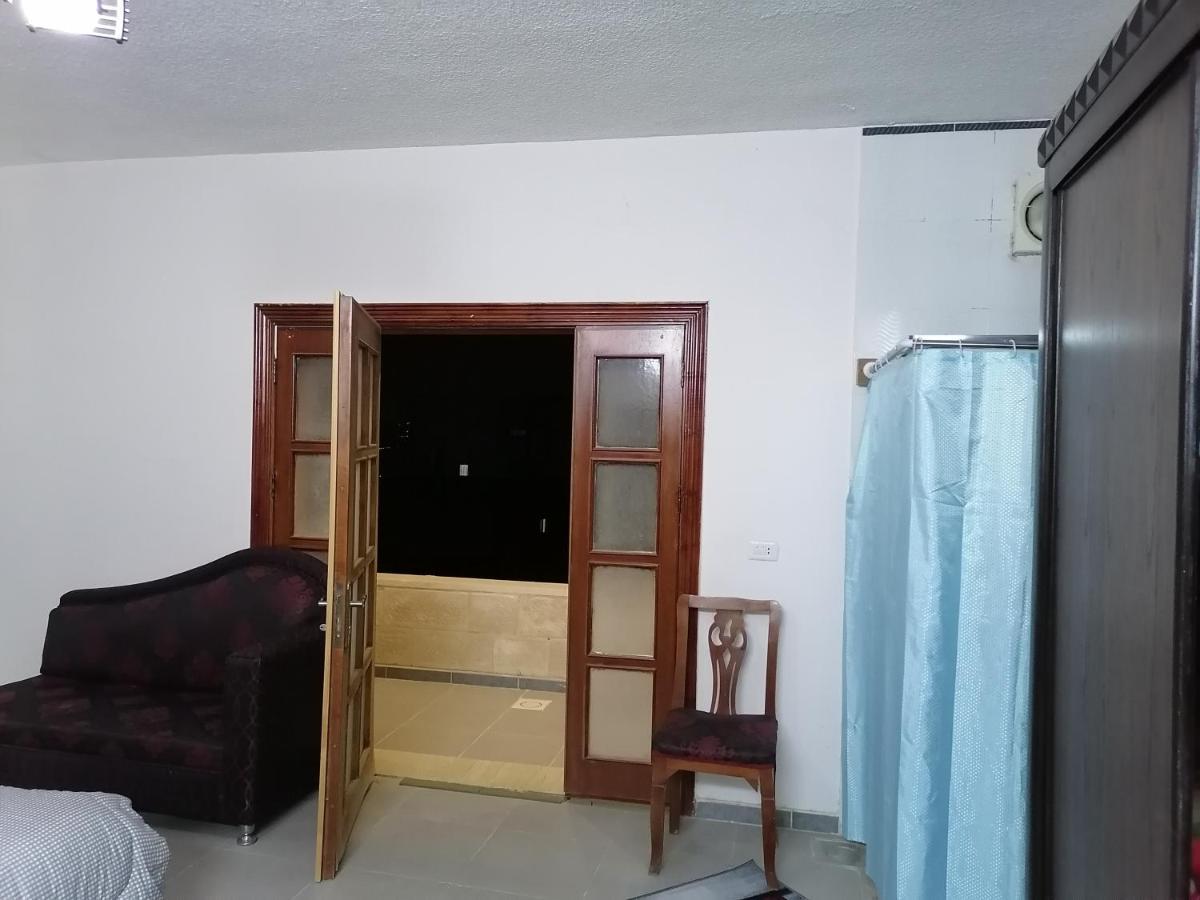 Jasmine'S House Apartment Jarash Bagian luar foto