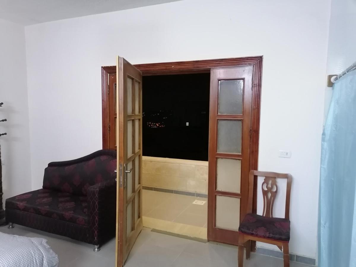 Jasmine'S House Apartment Jarash Bagian luar foto