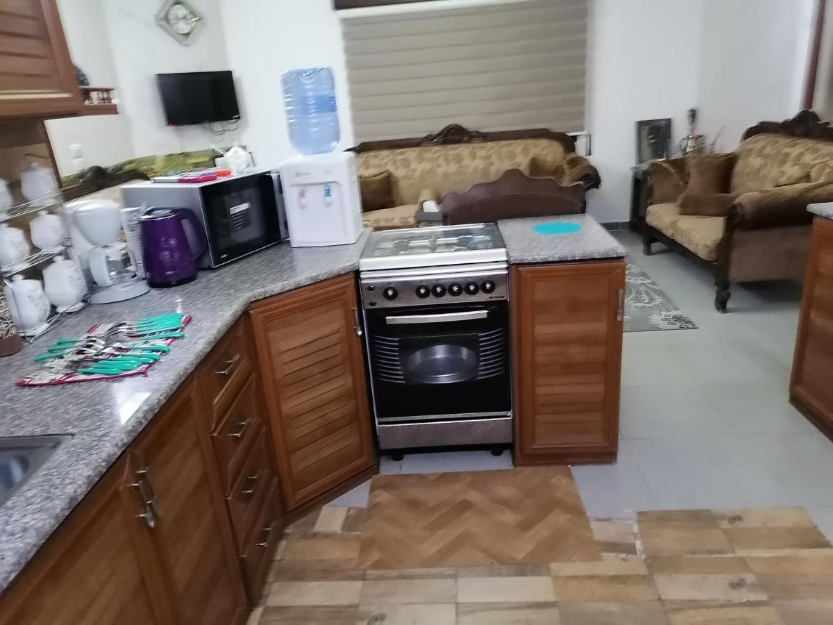 Jasmine'S House Apartment Jarash Bagian luar foto