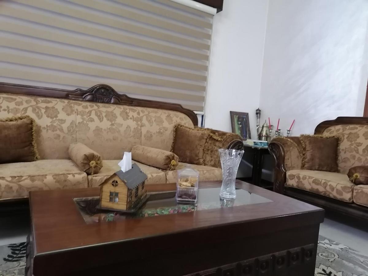 Jasmine'S House Apartment Jarash Bagian luar foto